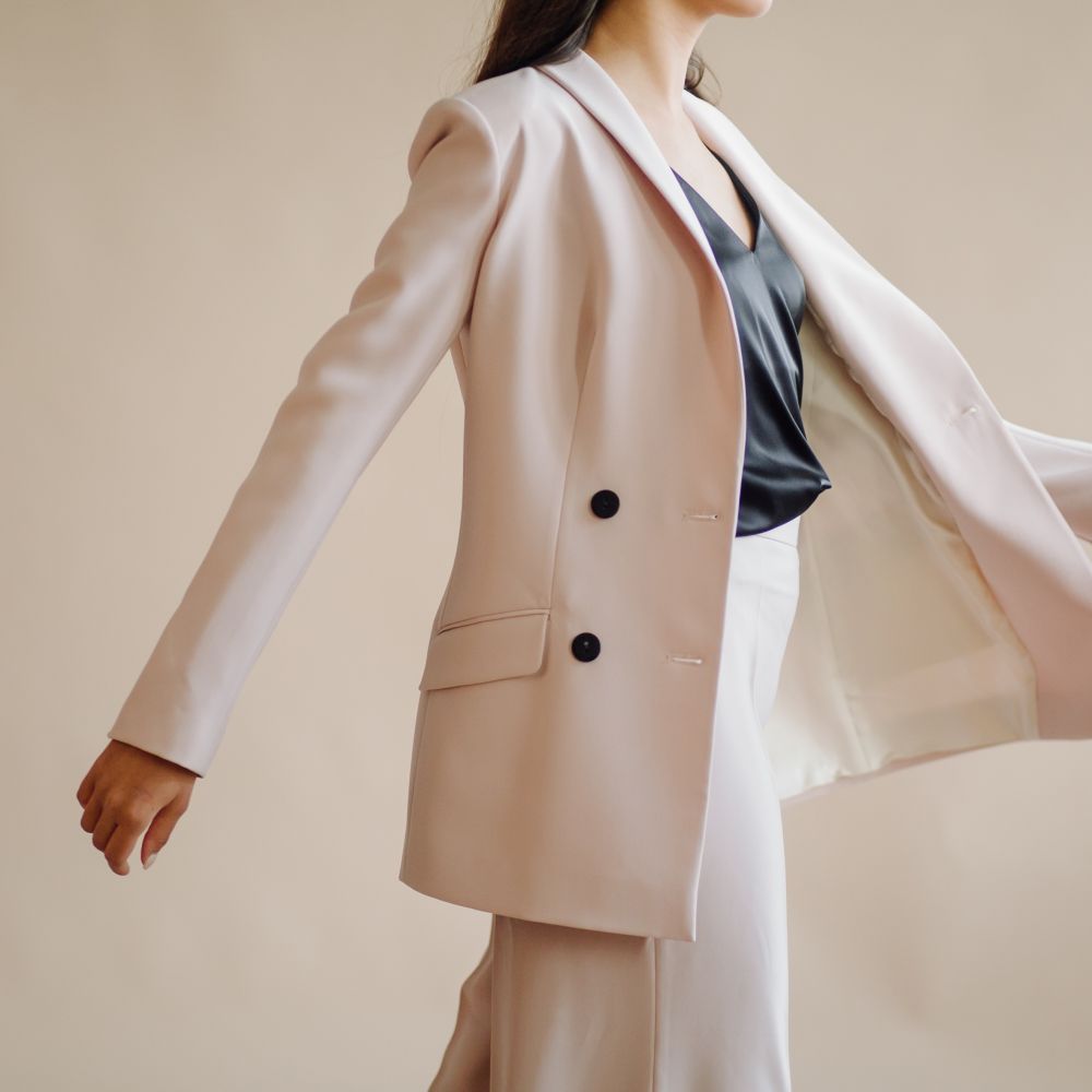 fashion portrait of young elegant woman